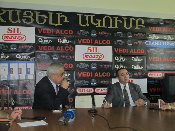 «Եթե ինքը Սուրիկ Խաչատրյանն է, ուրեմն իրավունք չունի շնչի՞». Մանվել Բադեյան. (Տեսանյութ)