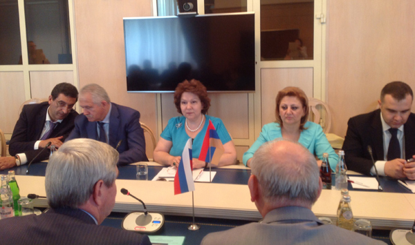 ԱԺ փոխնախագահ Հերմինե Նաղդալյանի գլխավորած պատվիրակությունը մասնակցեց հայ-ռուսական միջխորհրդարանական հանձնաժողովի 24-րդ նիստի աշխատանքներին