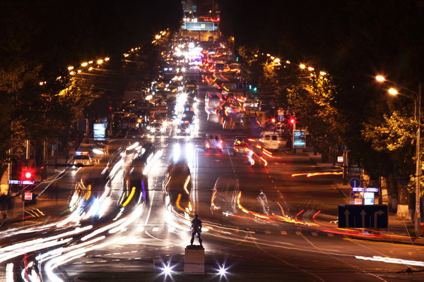 «Երքաղլույս» ընկերությունը կհիմնանորոգի 2014 թվականի ծրագրով հիմնանորոգվող փողոցների արտաքին լուսավորության ցանցը