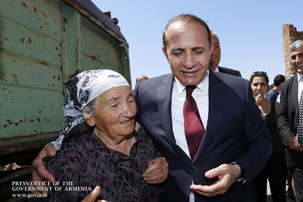 Hovik Abrahamyan 6