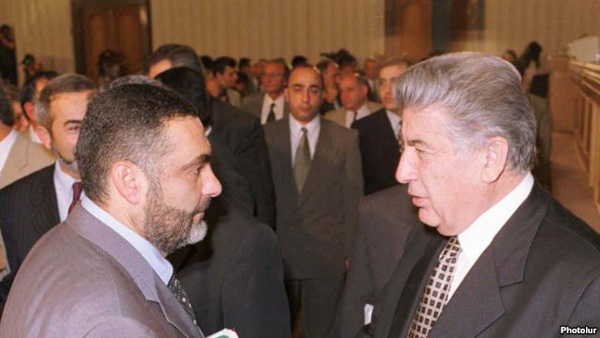 «ԱԺ նախագահ գողացողը պետք է պատժվի». Գեներալ Մանվելը հիշեցնում է Վազգեն Սարգսյանի խոսքերը