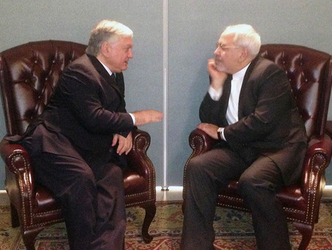 Էդվարդ Նալբանդյանը հանդիպում ունեցավ Իրանի արտգործնախարար Մոհամադ Ջավադ Զարիֆի հետ