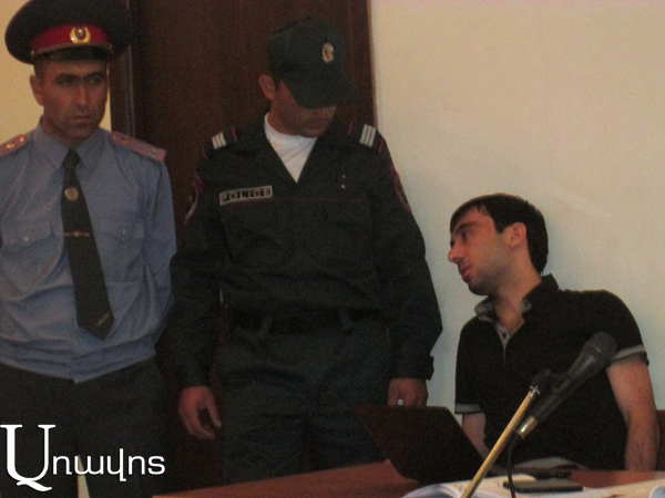 Լյուքս Ստեփանյանին սպանած երիտասարդի առողջական վիճակը վատացավ դատարանում