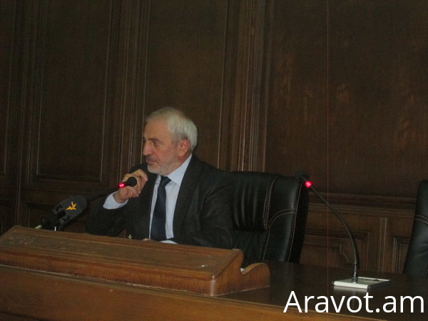Արամ Մանուկյան. «Ամսի 10-ին նոտաները շատ ավելի բարձր կլինեն»