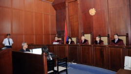 Gallup. Ղարաբաղցիները դատարաններին վստահում են, հայաստանցիները` ոչ. «Ազատություն» ռադիոկայան