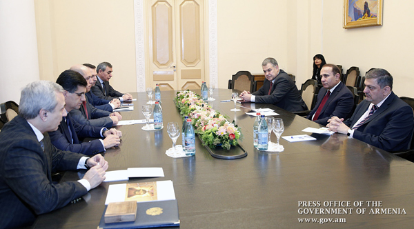Նախատեսվում է դպրոցներում դասավանդել ծրագրավորման, միկրոէլեկտրոնիկայի, կապի և հեռահաղորդակցության դասընթացներ