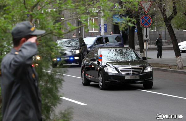 Հայաստանի նախագահների մեքենաները. «Հրապարակ»