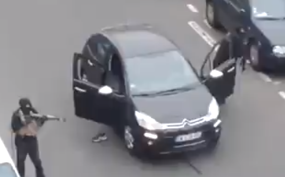 Փարիզում զոհերի ընդհանուր քանակը՝ 12 մարդ, որից 2-ը ոստիկան և 10 լրագրող (Տեսանյութ)