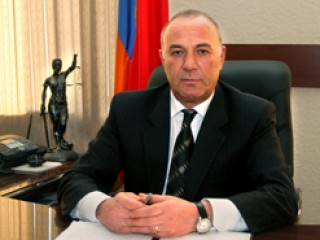 Գևորգ Կոստանյանի հայրը ազատվել է գլխավոր դատավորի պաշտոնից. Zham.am 