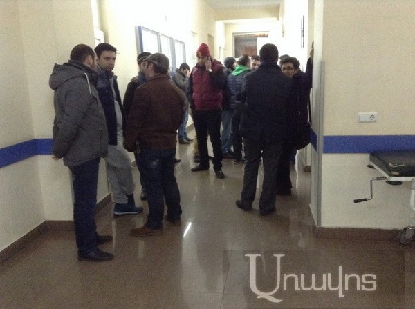 Բժիշկները հետազոտում են «Նավակ ճոճողին»