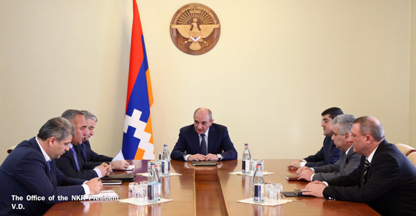 Բակո Սահակյանն անցկացրել է Անվտանգության խորհրդի նիստ