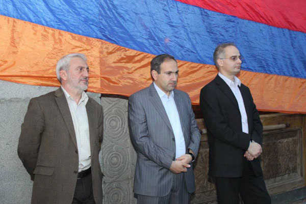 Բա վերջին երեք-չորս ամիսներին ինչո՞ւ չէին հուժկու իշխանափոխություններ անում. «Հայկական ժամանակ»