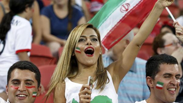 Իրանը արտասահմանցի կանանց թույլ կտա ներկա լինել ֆուտբոլային հանդիպումների