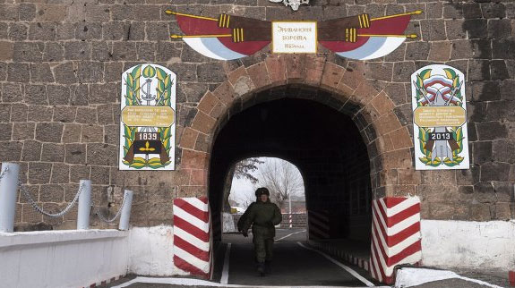 Ռուս զինվորական ինժեներները Հայաստանում վերազինում են ականապատ դաշտերը. Ria