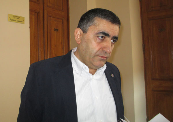 Արմեն Ռուստամյանը միայն զգուշացրե՞լ է Ժիրայր Սեֆիլյանին. Ա1+