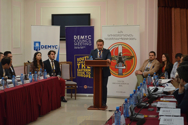 DEMYC-ի անդամները Հայաստանում են՝ իրենց զորակցությունը հայտնելու հայ ժողովրդին