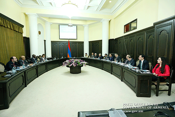 Կառավարությունում քննարկվել են էներգետիկ ոլորտի զարգացման հեռանկարները