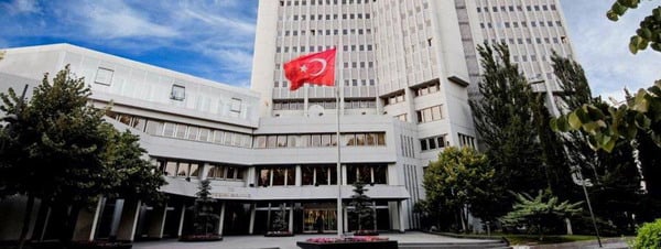 Թուրքիայի ԱԳՆ-ն «առողջ տրամաբանությունից զուրկ» է որակել Ֆրանսիայի Սենատի բանաձեւը