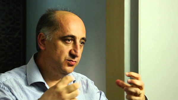 «Դասագիրք գրելու պրոցեսն ուշ է մեկնարկել, մինչդեռ դա պետք էր անել մեկ, մեկուկես տարի առաջ: Սա թերի աշխատանքի հետեւանք է». Սերոբ Խաչատրյան. «Ազգ»