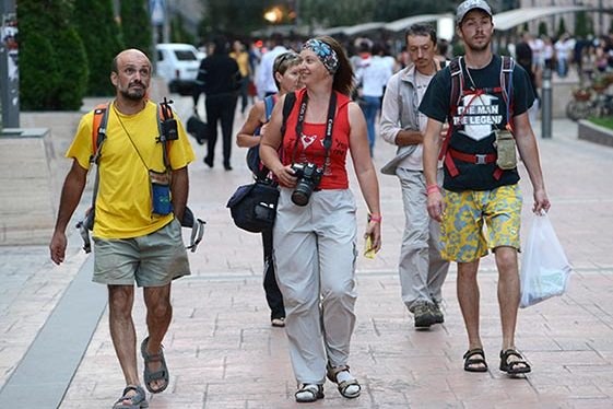 Այս օրերին ամենուր թալանում են  Հայաստան այցելած զբոսաշրջիկներին ու սփյուռքահայերին.«Իրավունք»