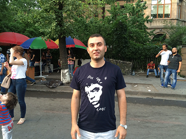 Հարություն Աղլամազյան. «Շարժումը պատրաստ է նաեւ փակել ուրիշ ավելի բանուկ փողոցներ»