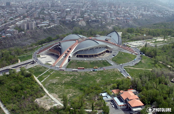 Մկրտիչ Մինասյանն էլ չգիտի, թե համալիրի զվարճանքի կենտրոնները Ցեղասպանության թանգարանին մոտ են լինելու, թե`ոչ (Տեսանյութ)