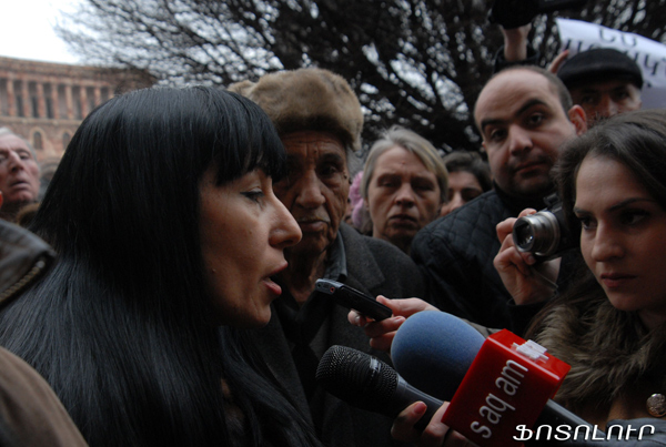 Նաիրա Զոհրաբյան. «Իսկապես, շատ թեժ մեկնարկեց նիստը». «Ժողովուրդ»