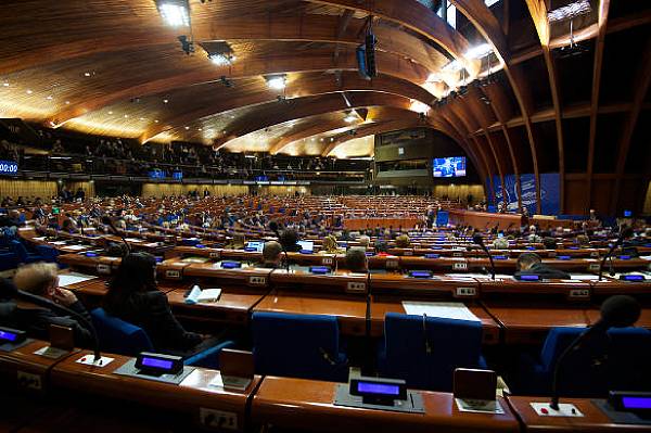 EPP-ի ապտակները ՀՀԿ-ին. «Հրապարակ»