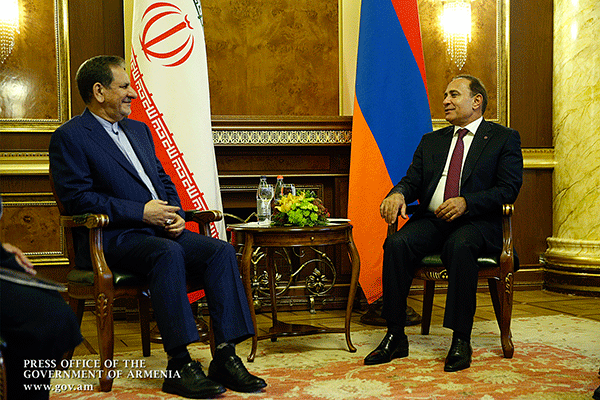 ՀՀ վարչապետը և ԻԻՀ առաջին փոխնախագահը քննարկել են հայ-իրանական համագործակցության հարցերի լայն շրջանակ