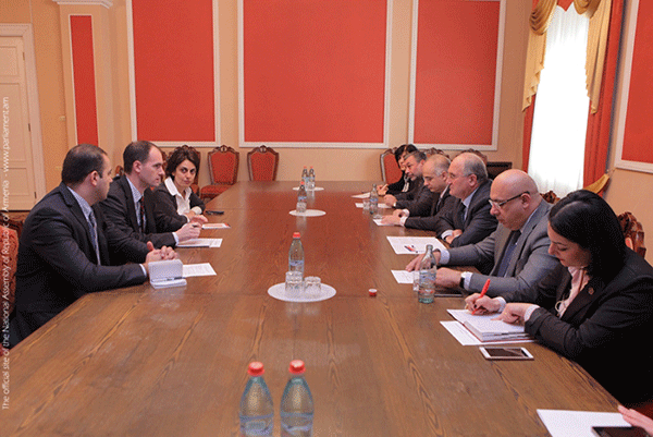 ԱԺ-ի Հայաստան-ԱՄՆ բարեկամական խմբի անդամները հանդիպել են ԱՄՆ Պետդեպի Կովկասյան հարցերի գրասենյակի Հայաստանի մասով պատասխանատուին
