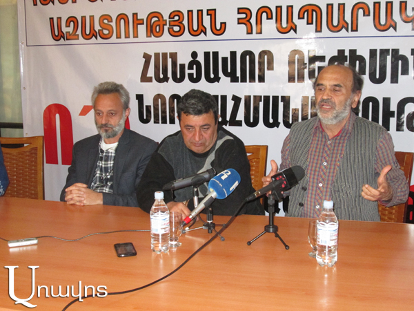 Նիկոլ Աղաբաբյան. «Ամոթ է` գյուղերը լցվել, մայմունություն են անում»