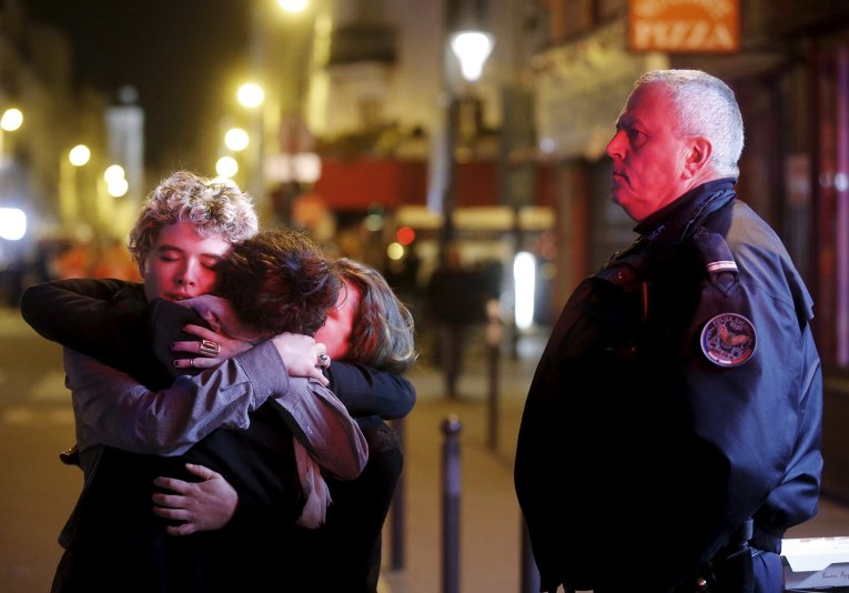 Փարիզի ահաբեկչությունների ականատես. «Մեզ թվաց, թե կրակոցները ներկայացման մաս են». Ria