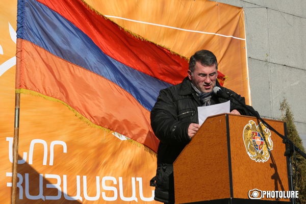 Միջադեպ Ազատության հրապարակում՝ «Նոր Հայաստանի» տեղեկատվական հավաքի ընթացքում