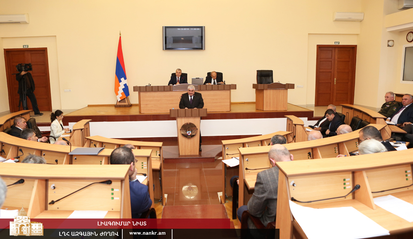 Բյուջեի նախագծի ու դրան ուղեկցող օրինագծերի քննարկում ԼՂՀ Ազգային ժողովի լիագումար նիստին
