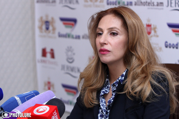 Փոստանջյանը հորդորում է կազմակերպել Սուրիկ Խաչատրյանի կեղծ թաղումը եւ քաղաքական սուգ անել (Տեսանյութ)