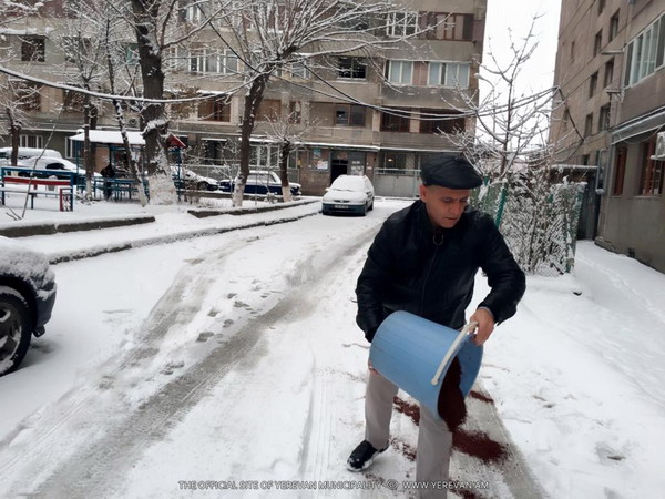 Շարունակվում են ձնամաքրման աշխատանքները