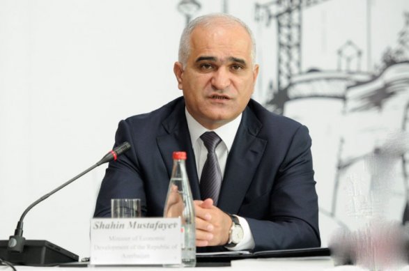 Նոյեմբերյանի դպրոցի գերազանցիկ շրջանավարտը փորձելու է փրկել Ադրբեջանի տնտեսությունը