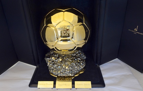 «Ոսկե գնդակի» հանձնմանը ՖԻՖԱ-ի «Նախագահական մրցանակի» հանձնում չի լինի