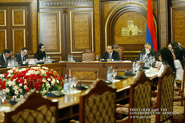 Հովիկ Աբրահամյանին է ներկայացվել Արդարադատության նախարարության 2015 թ. գործունեության հաշվետվությունը