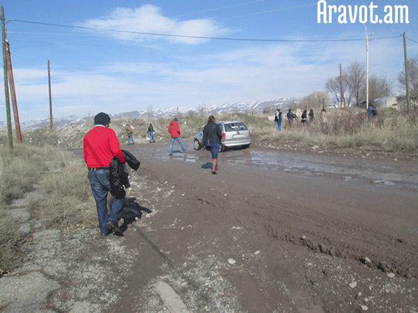 Ոգեւորված Բալասանյանը, 23 միլիոն եվրոյին սպասող գյումրեցիները ու այդ քաղաքի ձեռքից գնացող փողոցները. (Ֆոտոշարք)