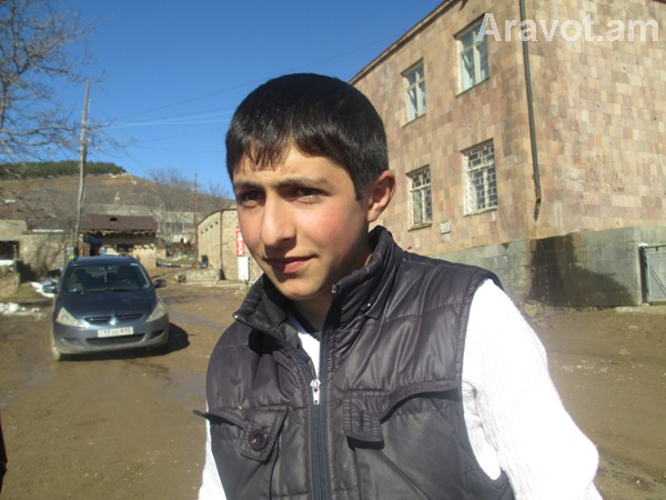 15-ամյա տաթեւցի. «Ես այստեղ չեմ ուզում մնալ»
