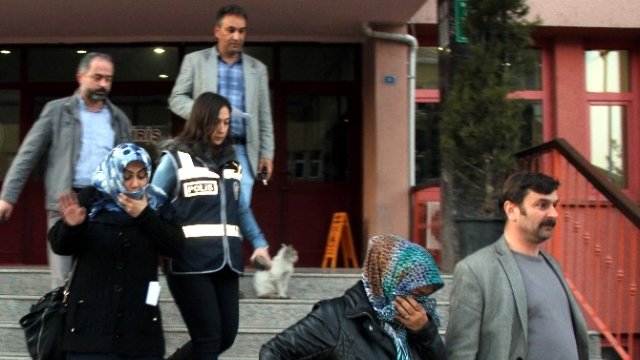 Երկու ադրբեջանուհի մոտ 3500 ԱՄՆ դոլար են շորթել Թուրքիայի քաղաքացուց. «Հաբերլեր»