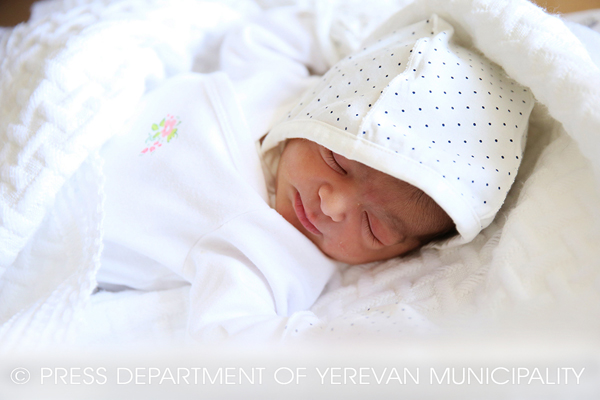 Փետրվարի 26-ից մարտի 11-ը մայրաքաղաքում ծնվել է 752 երեխա