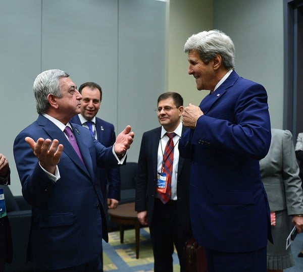 Սերժ Սարգսյանը հանդիպել է ԱՄՆ պետքարտուղար Ջոն Քերիի հետ