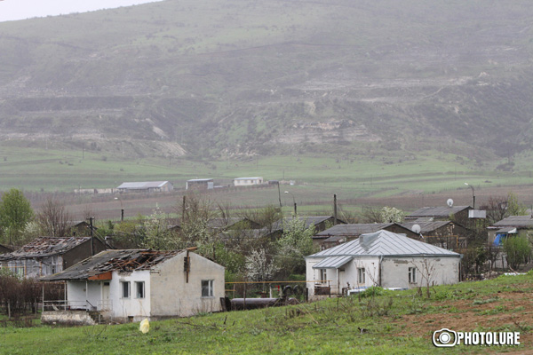 «Մարտակերտ քաղաքի մեջ արկեր են պայթում, անօդաչու սարքեր են ընկնում». Փաշինյանը՝ Մարտակերտից