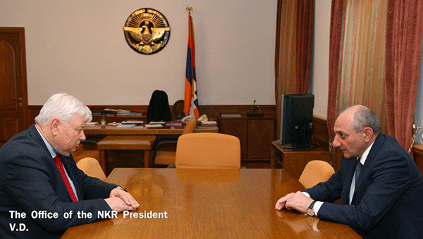 Բակո Սահակյանը ընդունել է Անջեյ Կասպշիկին