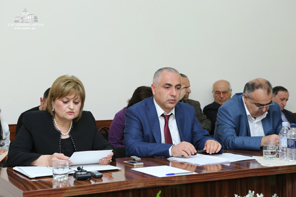 Տարեկան հաշվետվությունների քննարկում ԼՂՀ ԱԺ սոցիալական և առողջապահության հարցերի մշտական հանձնաժողովում