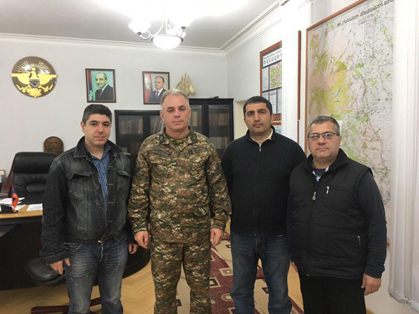 Հայաստանում հաստատված սիրիահայերի օգնությունը հայ զինվորներին
