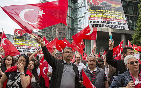 Գերմանիայի թուրքական համայնքը բողոքի ակցիա կազմակերպեց Բեռլինում. «Հաբերլեր»