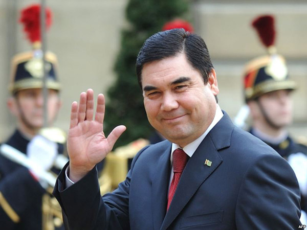Թուրքմենստանի նախկին նախագահները ցմահ պաշտոններ կստանան խորհրդարանում